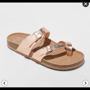 Rose gold sandals. Size 6.5. Soo comfy. Worn twice